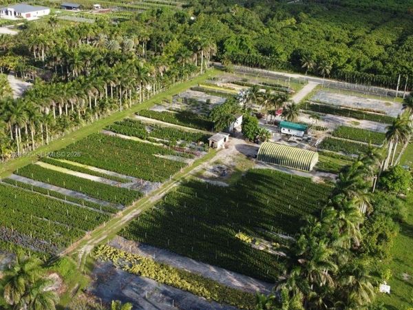 17001 SW 204th St , Miami, FL 33187