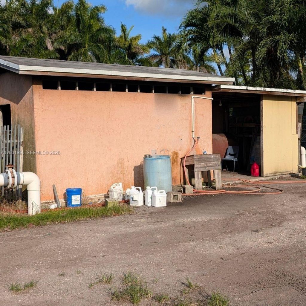 17001 SW 204th St , Miami, FL 33187 Photo