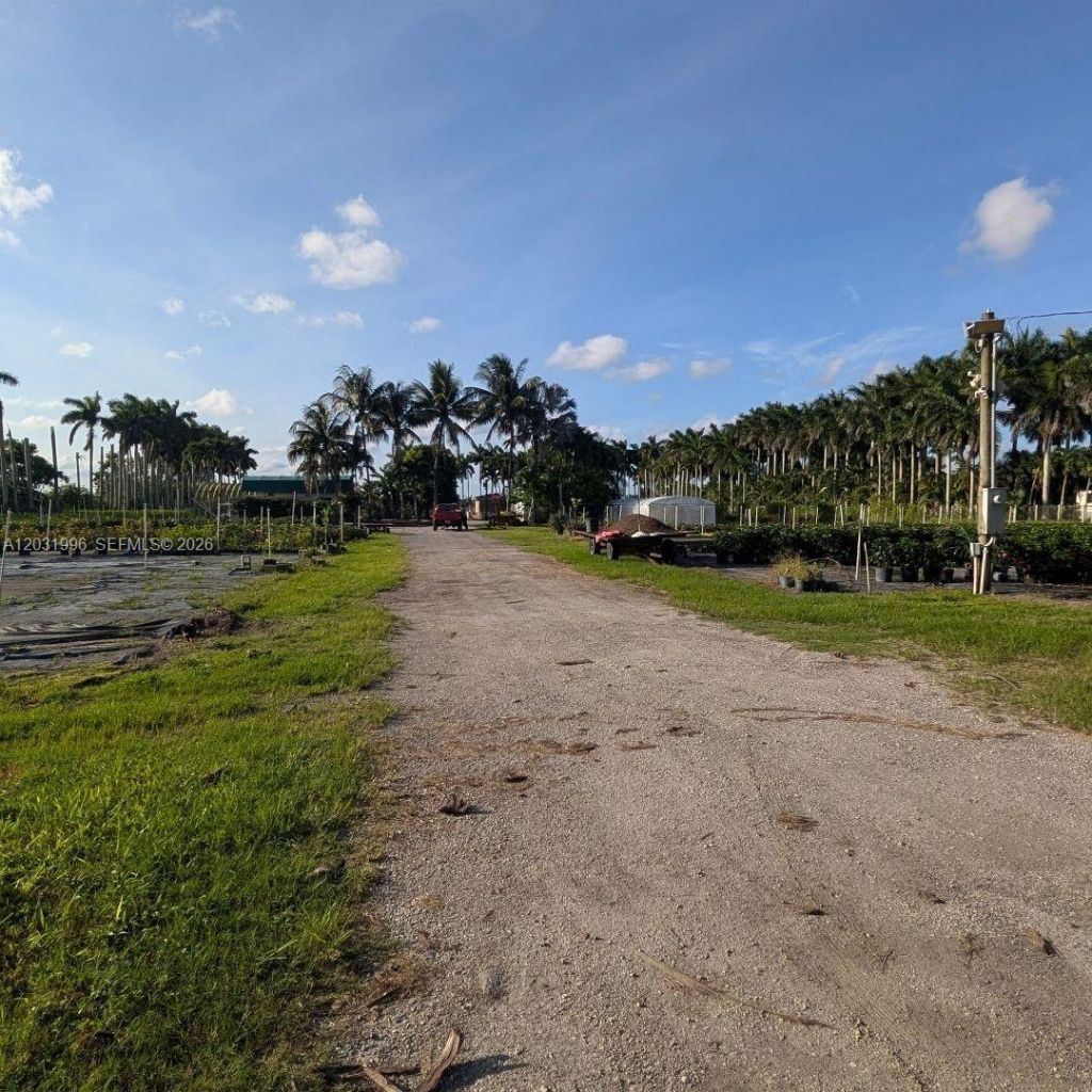 17001 SW 204th St , Miami, FL 33187 Photo