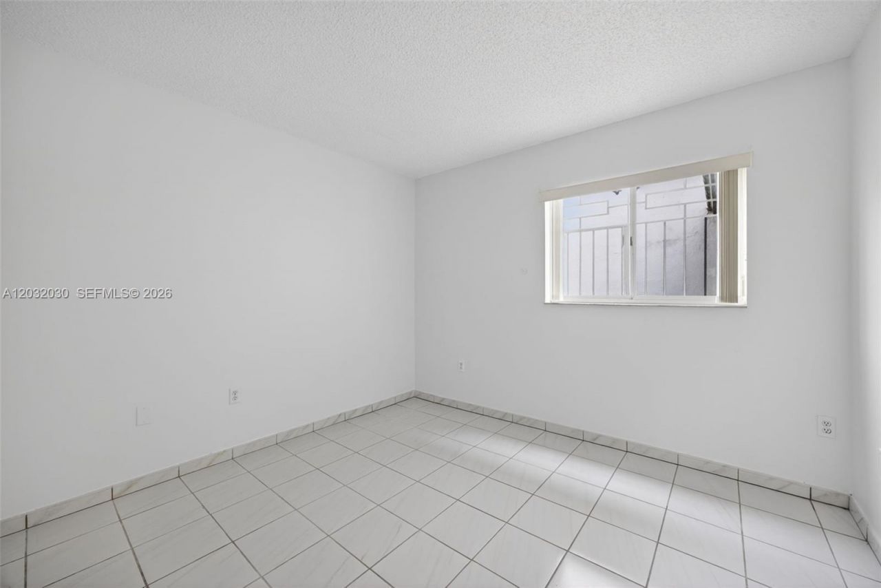 800 SW 104th Ct, Unit A-103, Miami, FL 33174 Photo