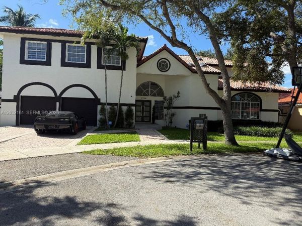 15106 NW 89th Ct , Miami Lakes, FL 33018