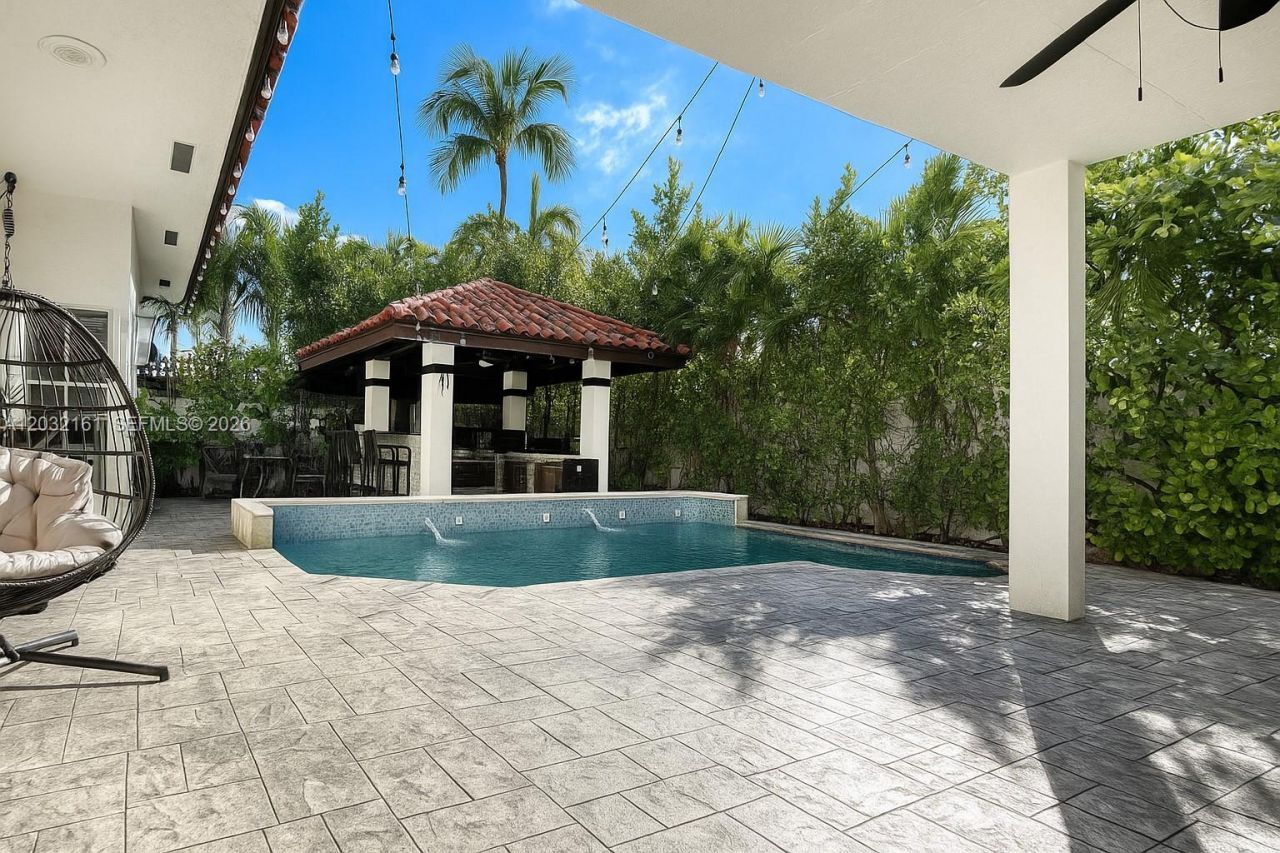 15106 NW 89th Ct , Miami Lakes, FL 33018 Photo