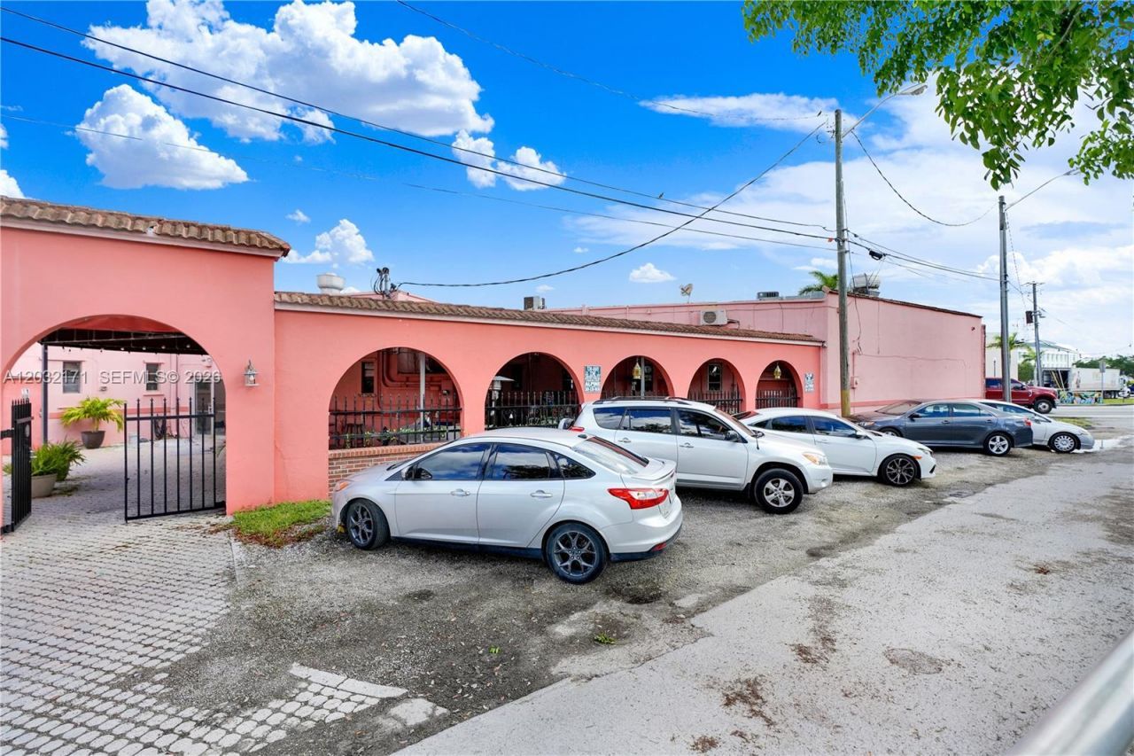 1 S Krome Ave, Homestead, FL 33030 Photo
