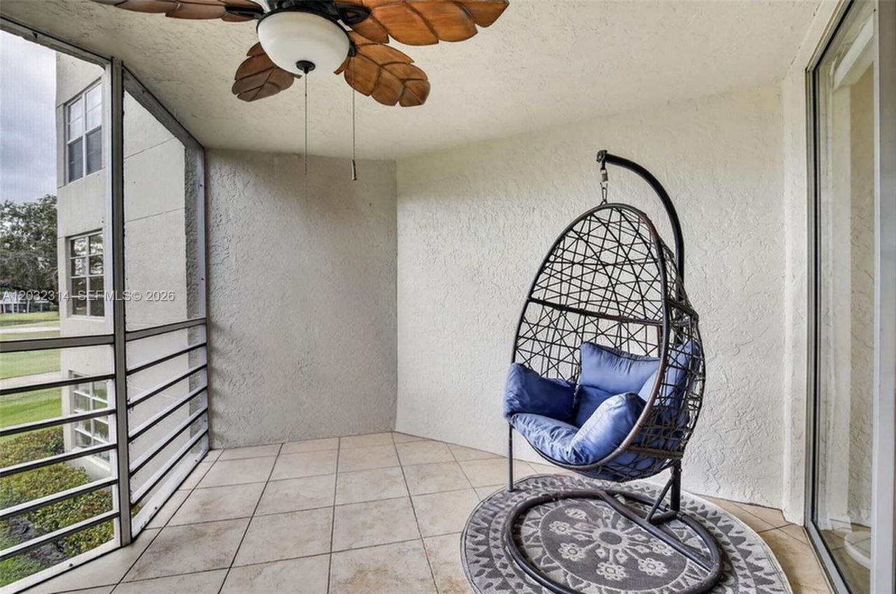 1911 Sabal Palm Dr , Unit 202, Davie, FL 33324 Photo