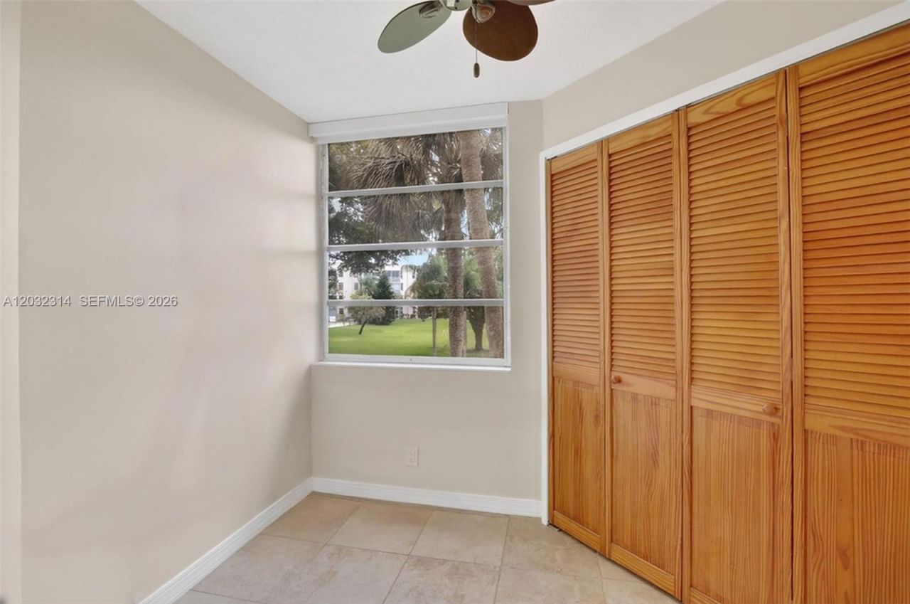 1911 Sabal Palm Dr , Unit 202, Davie, FL 33324 Photo