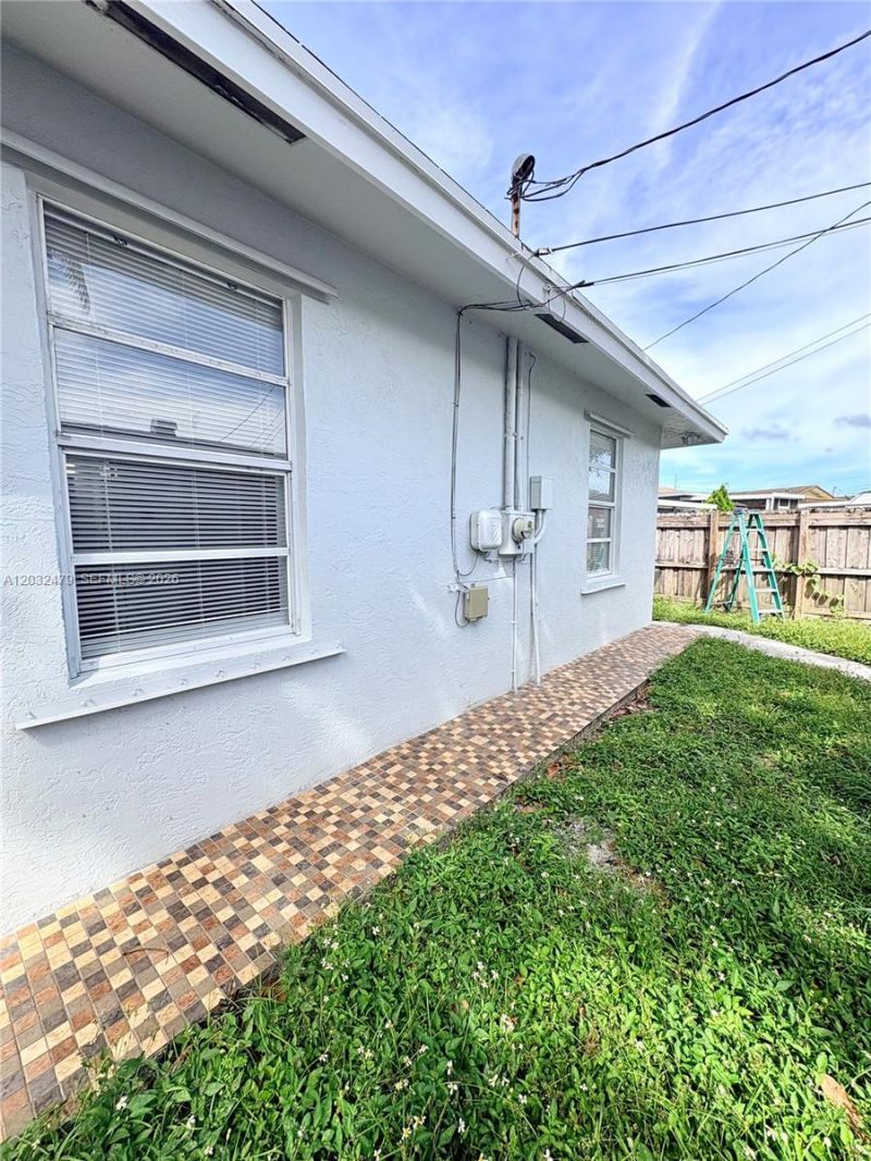 1116 N 61st Ave , Unit 1, Hollywood, FL 33024 Photo