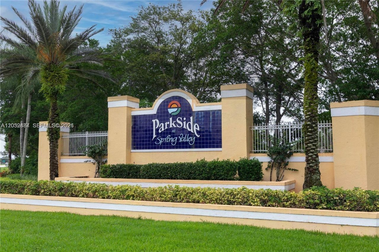 16236 NW 18th St, Pembroke Pines, FL 33028 Photo