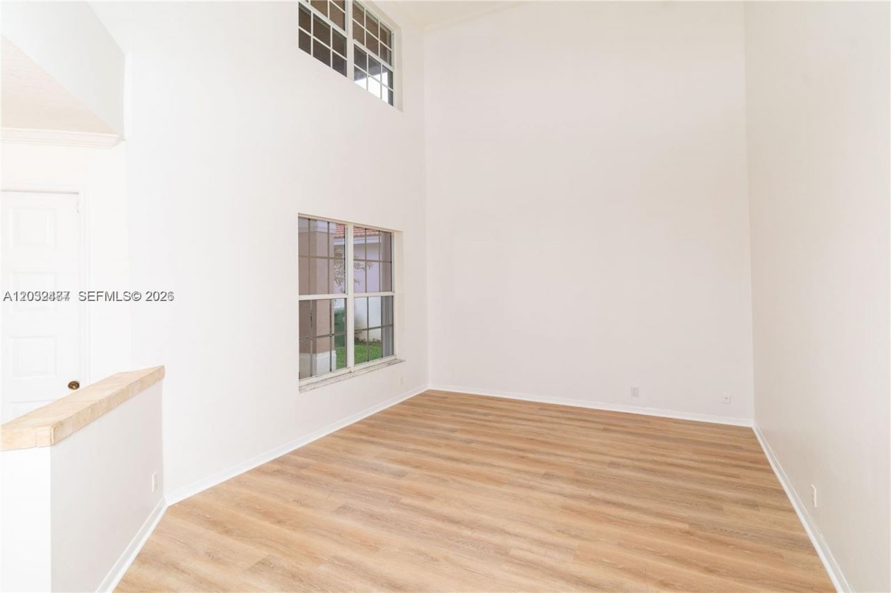 16236 NW 18th St, Pembroke Pines, FL 33028 Photo