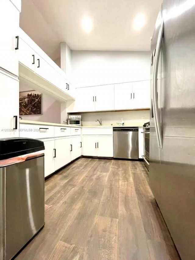 306 Republic Ct , Unit 306, Deerfield Beach, FL 33442 Photo