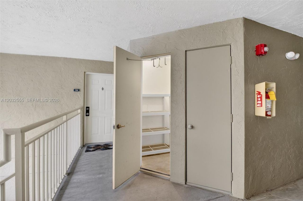 Please Call For Address, Unit 3-306, Delray Beach, FL 33445 Photo