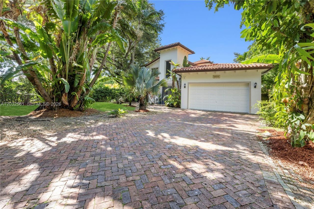 6550 SW 75th Ter, South Miami, FL 33143 Photo