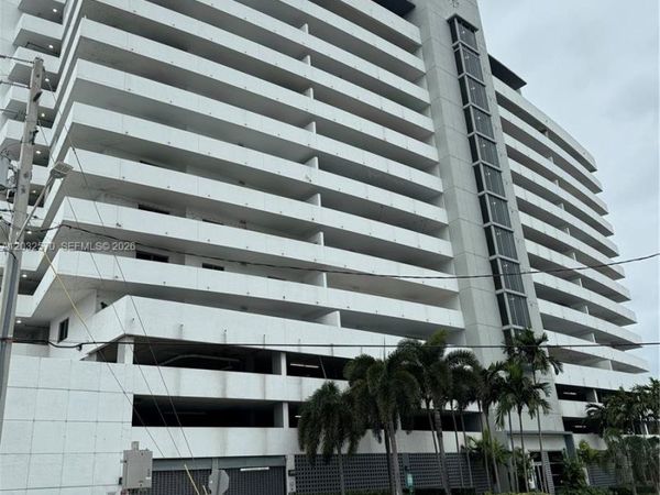 36 NW 6th Ave , Unit 601, Miami, FL 33128