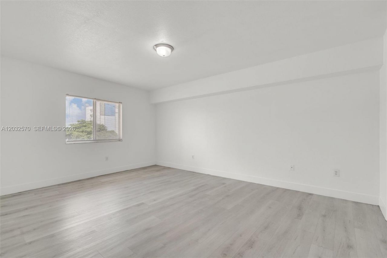 36 NW 6th Ave, Unit 601, Miami, FL 33128 Photo