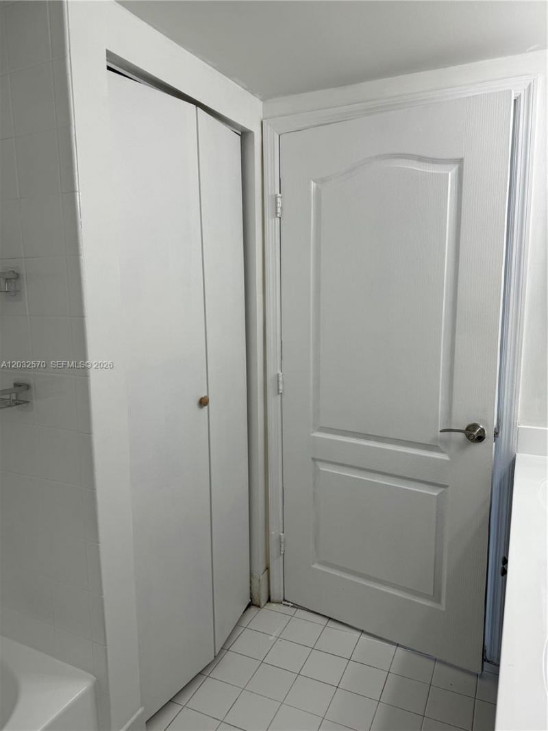 36 NW 6th Ave , Unit 601, Miami, FL 33128 Photo