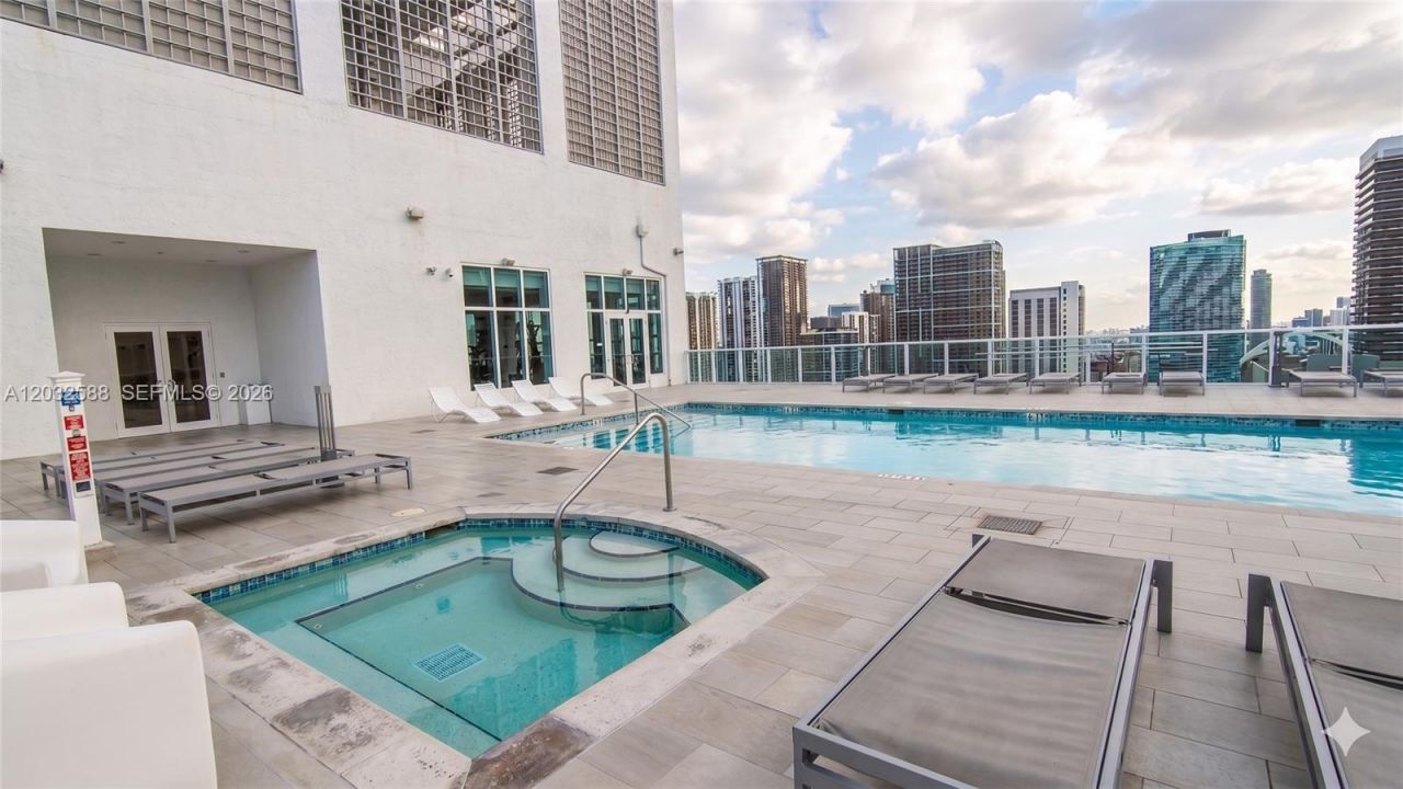 133 NE 2nd Ave , Unit 1906, Miami, FL 33132 Photo