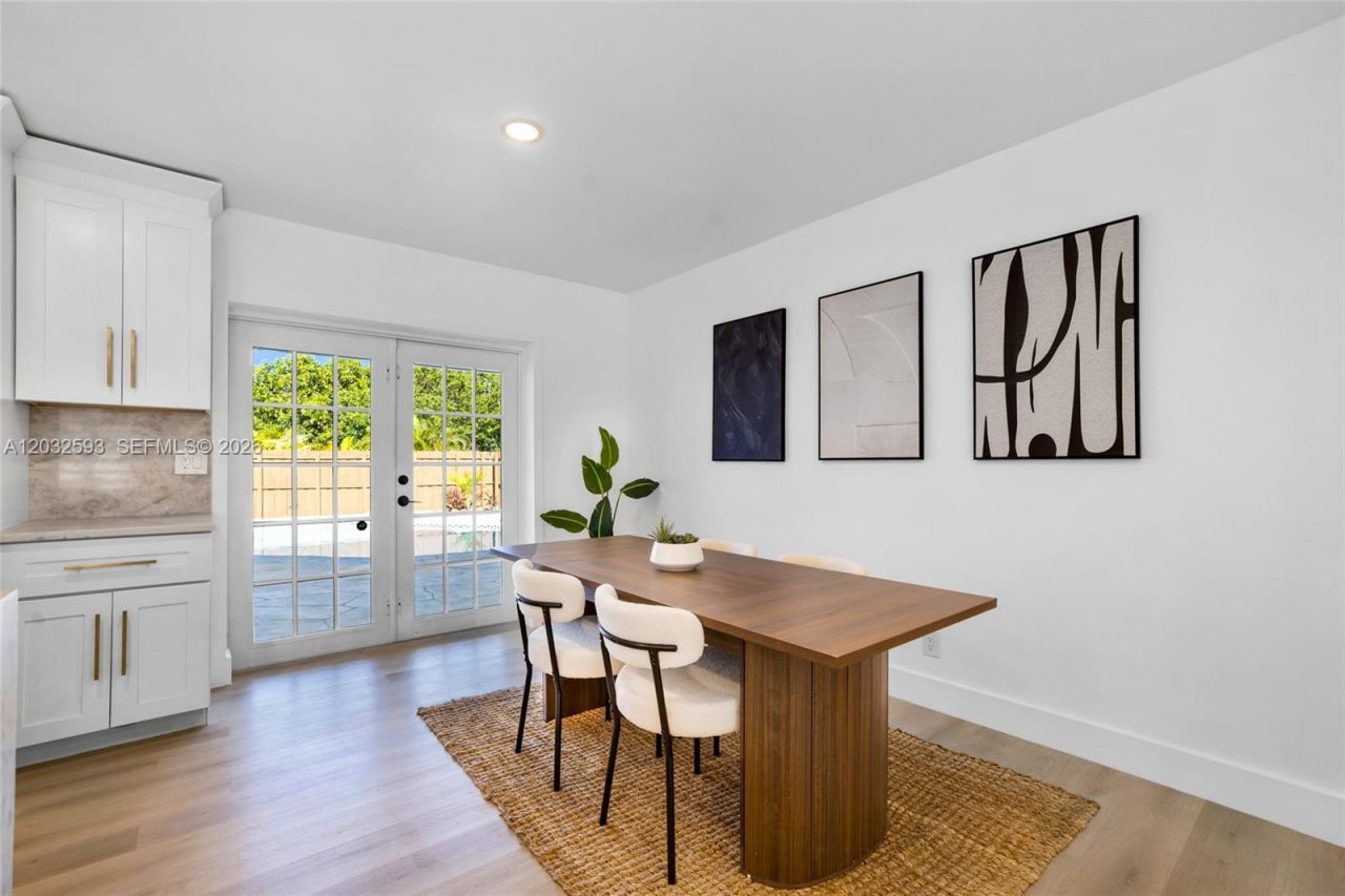 2101 N 56th Ave , Hollywood, FL 33021 Photo