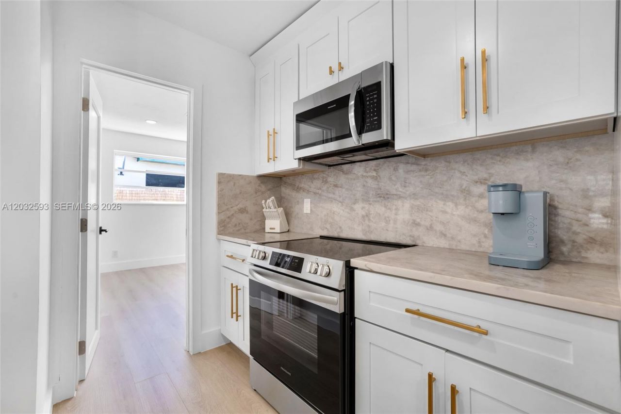 2101 N 56th Ave , Hollywood, FL 33021 Photo