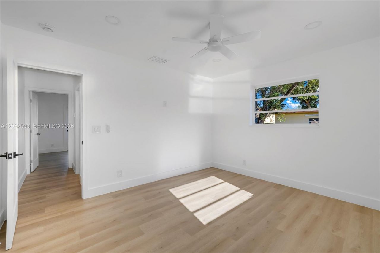 2101 N 56th Ave , Hollywood, FL 33021 Photo