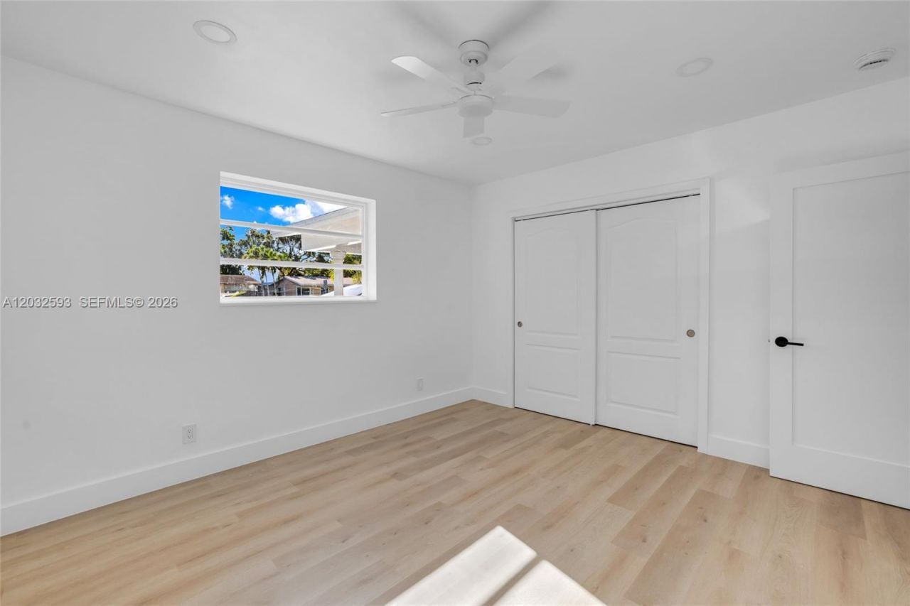2101 N 56th Ave , Hollywood, FL 33021 Photo