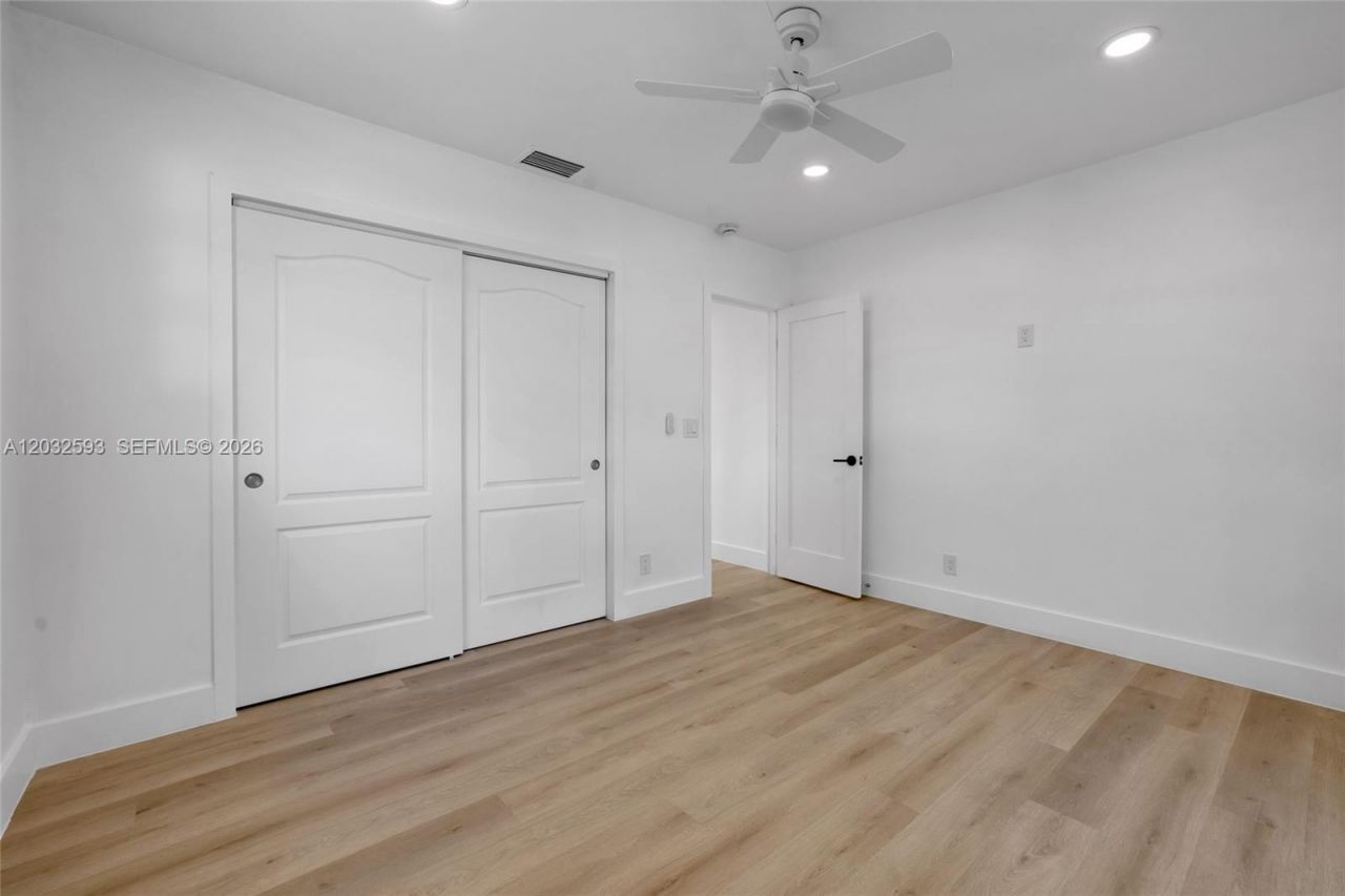 2101 N 56th Ave , Hollywood, FL 33021 Photo