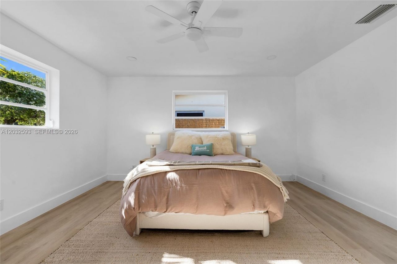 2101 N 56th Ave , Hollywood, FL 33021 Photo