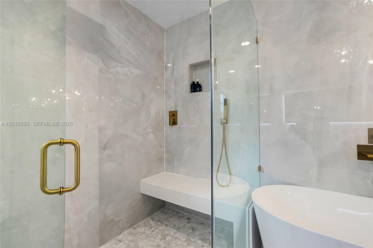 2101 N 56th Ave , Hollywood, FL 33021 Photo