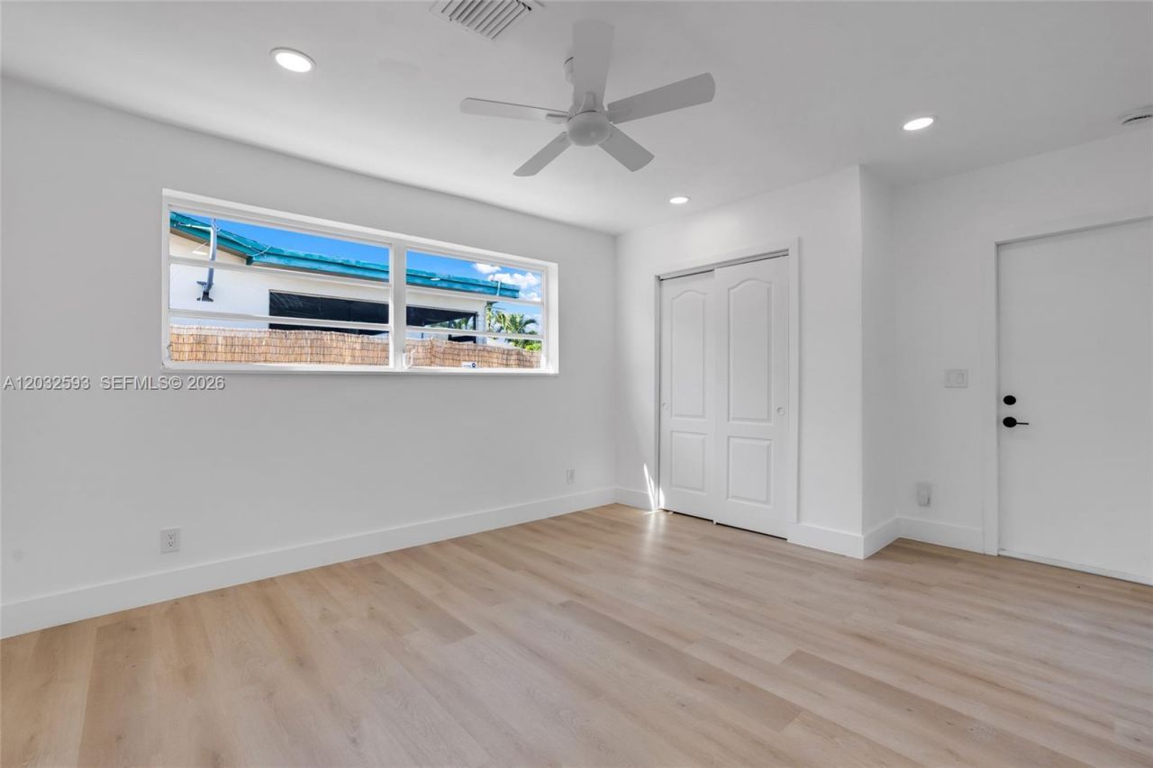2101 N 56th Ave , Hollywood, FL 33021 Photo