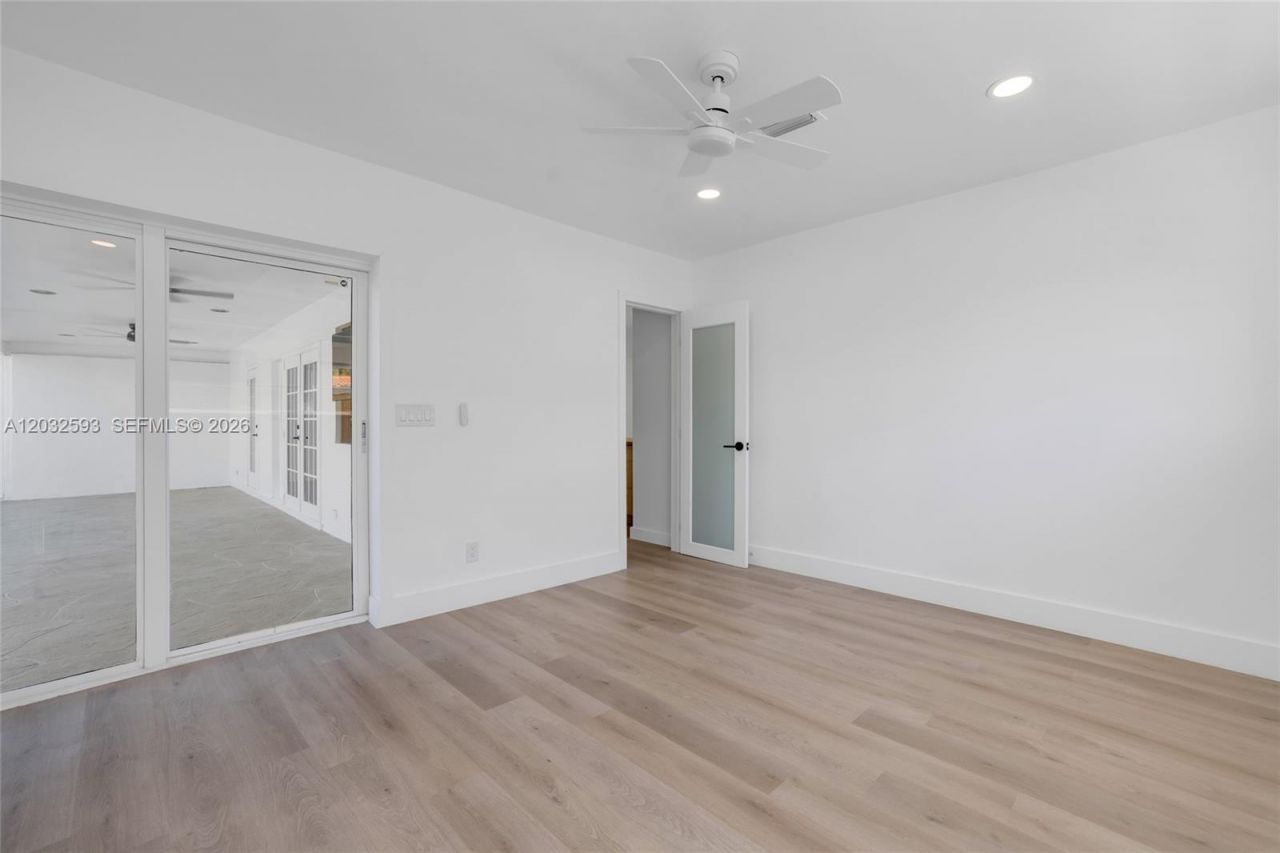 2101 N 56th Ave , Hollywood, FL 33021 Photo