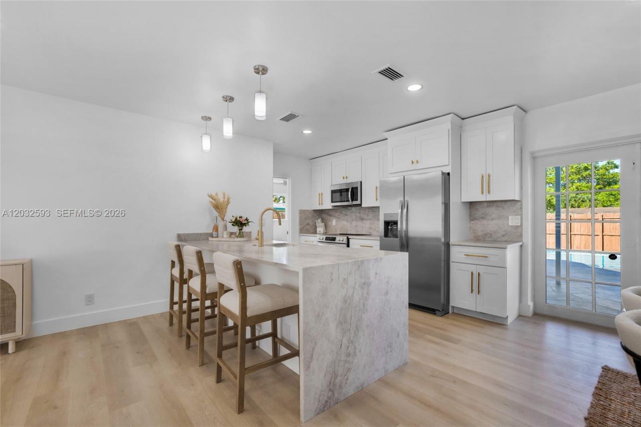 2101 N 56th Ave , Hollywood, FL 33021 Photo