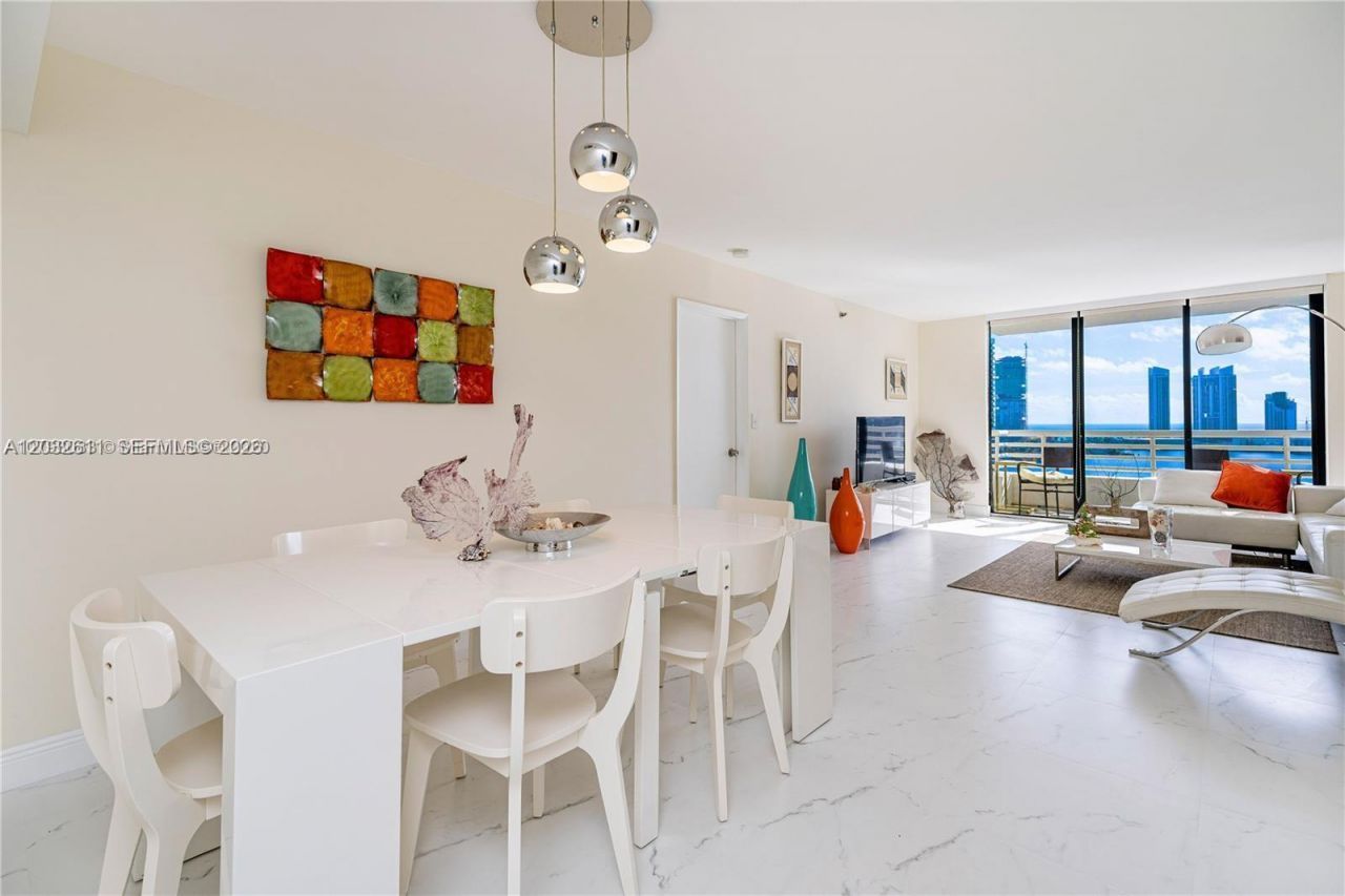 3300 NE 192nd St , Unit LP17, Aventura, FL 33180 Photo