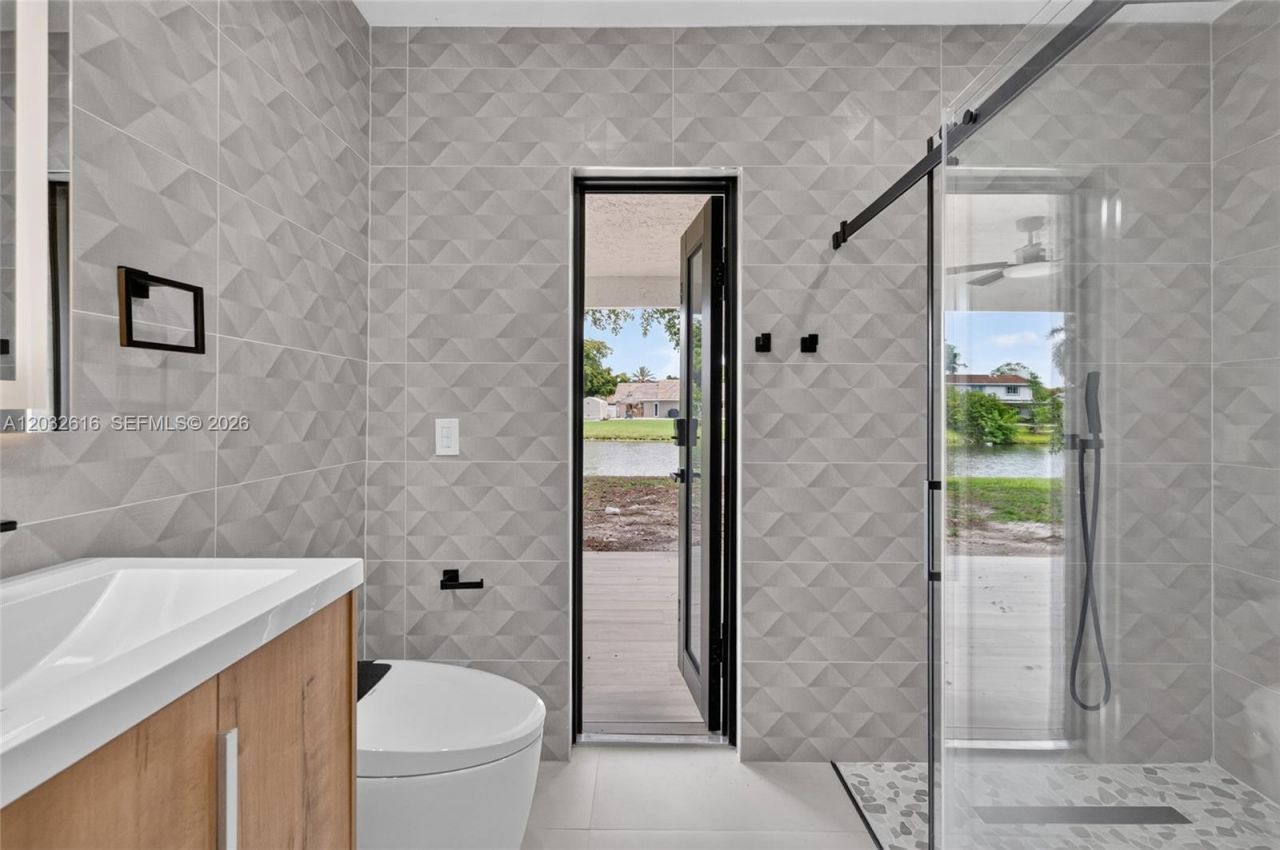 8668 SW 50th St, Cooper City, FL 33328 Photo