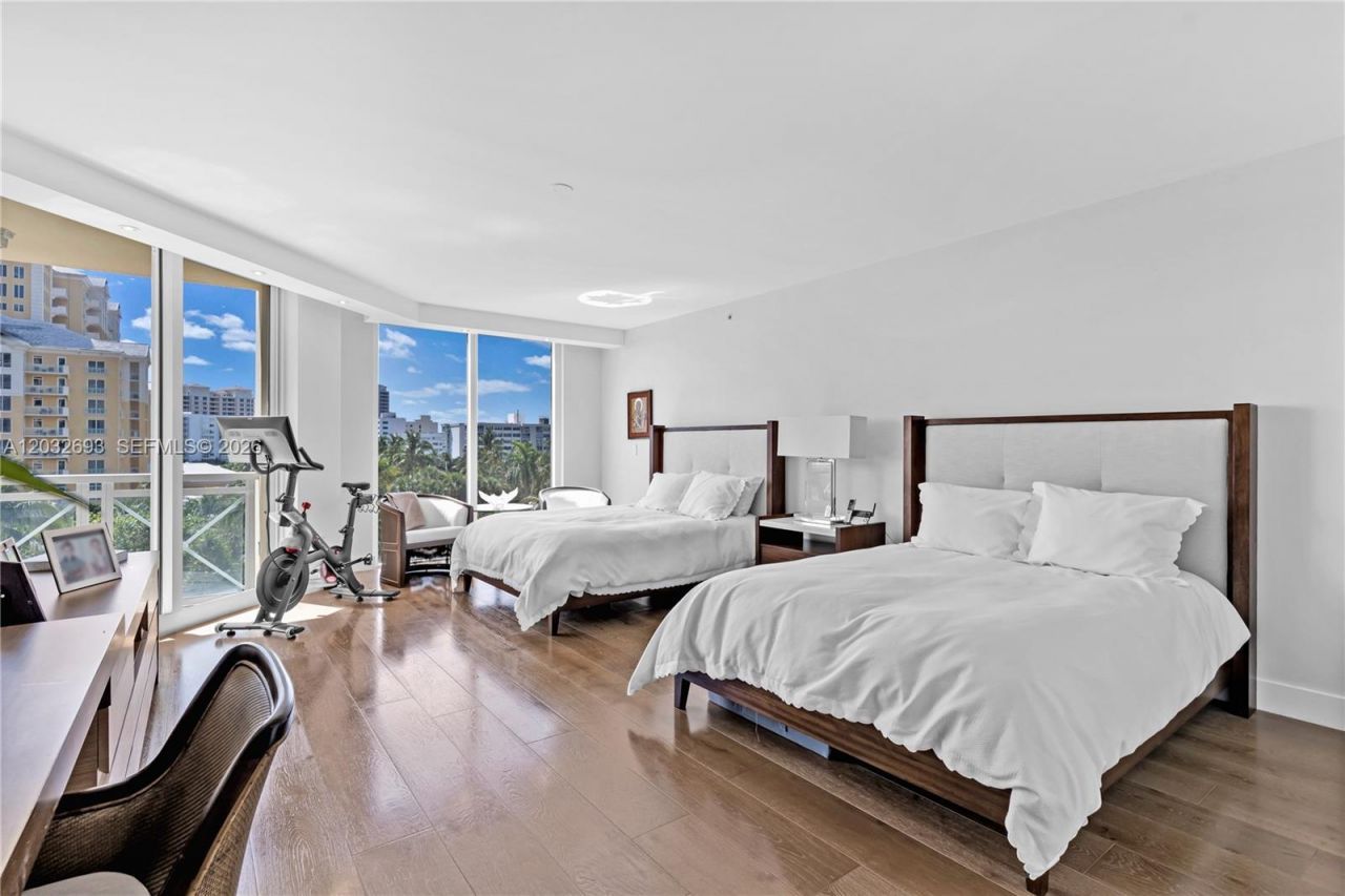 430 S Grand Bay Dr, Unit 505, Key Biscayne, FL 33149 Photo