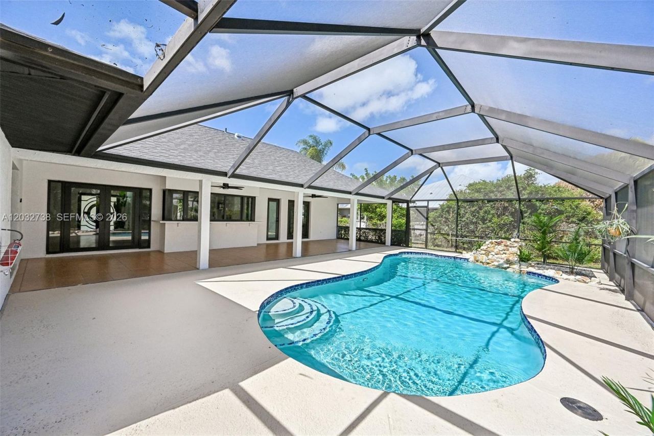 3438 SE Hart Cir , Port Saint Lucie, FL 34984 Photo