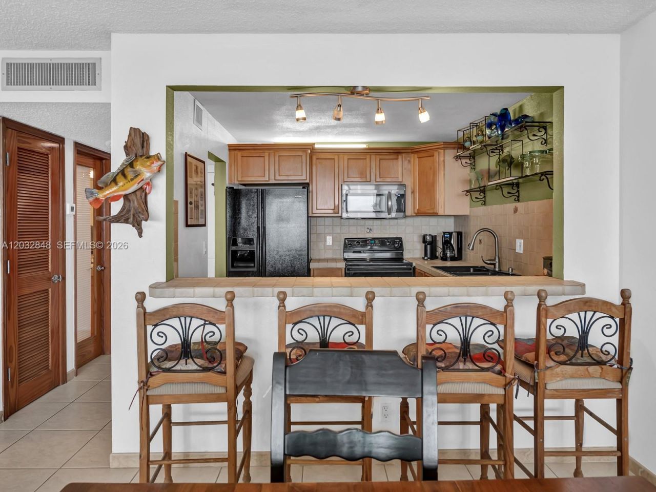2301 S Ocean Dr , Unit 2202, Hollywood, FL 33019 Photo