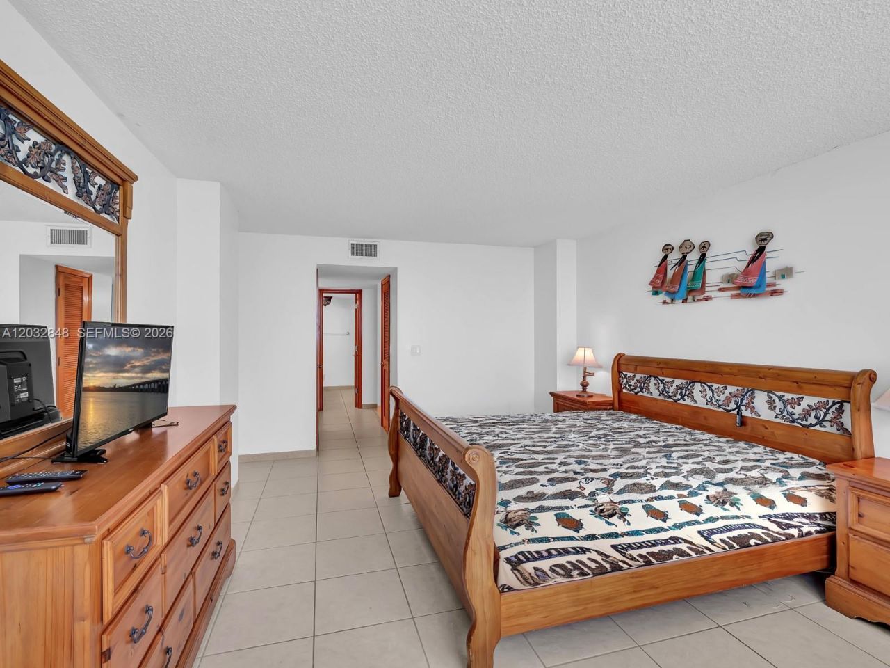 2301 S Ocean Dr , Unit 2202, Hollywood, FL 33019 Photo