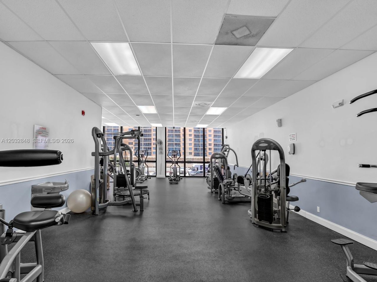 2301 S Ocean Dr , Unit 2202, Hollywood, FL 33019 Photo