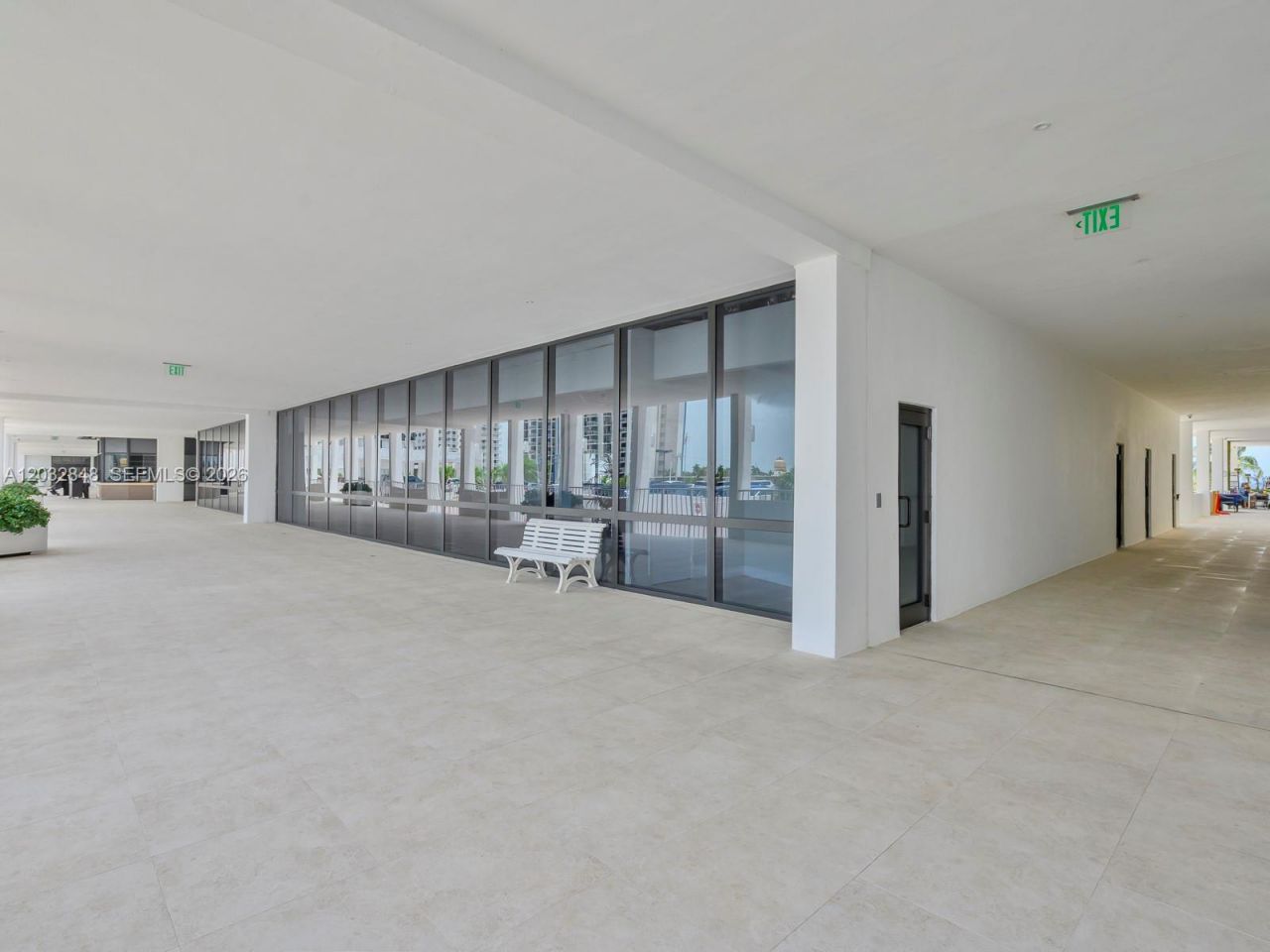 2301 S Ocean Dr , Unit 2202, Hollywood, FL 33019 Photo