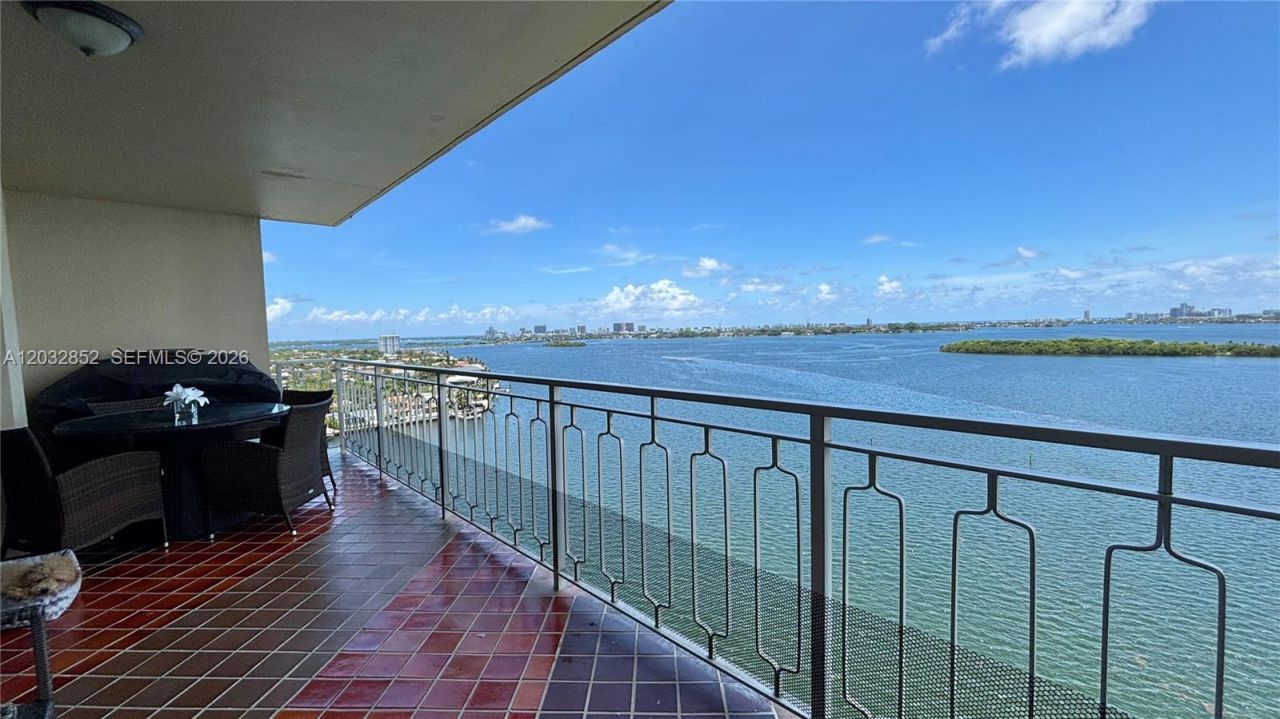 11111 NE Biscayne Blvd , Unit 16A, Miami, FL 33181 Photo