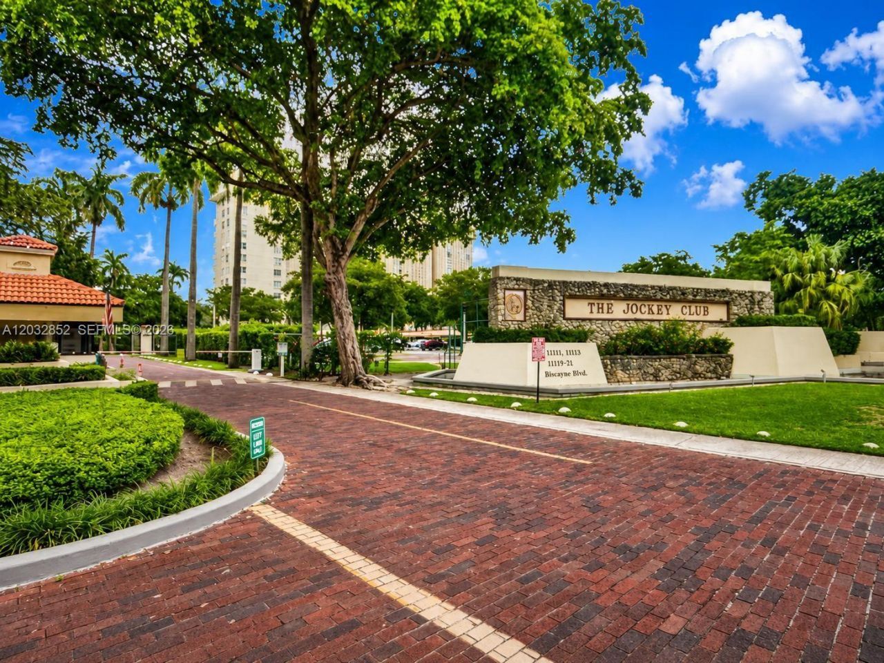 11111 NE Biscayne Blvd , Unit 16A, Miami, FL 33181 Photo