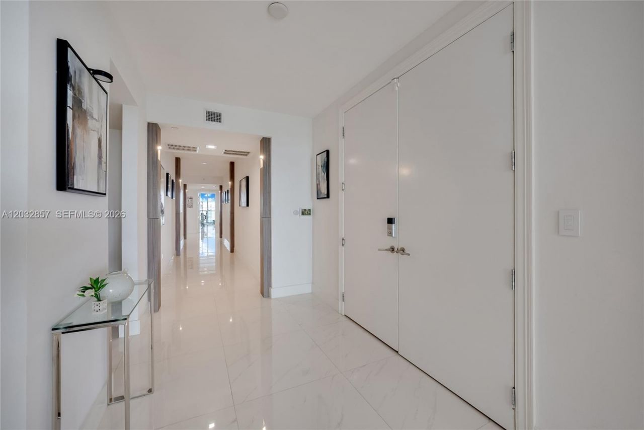 3201 NE 183rd St, Unit 1806, Aventura, FL 33160 Photo