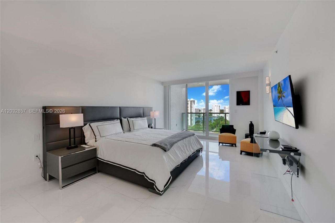 3201 NE 183rd St, Unit 1806, Aventura, FL 33160 Photo