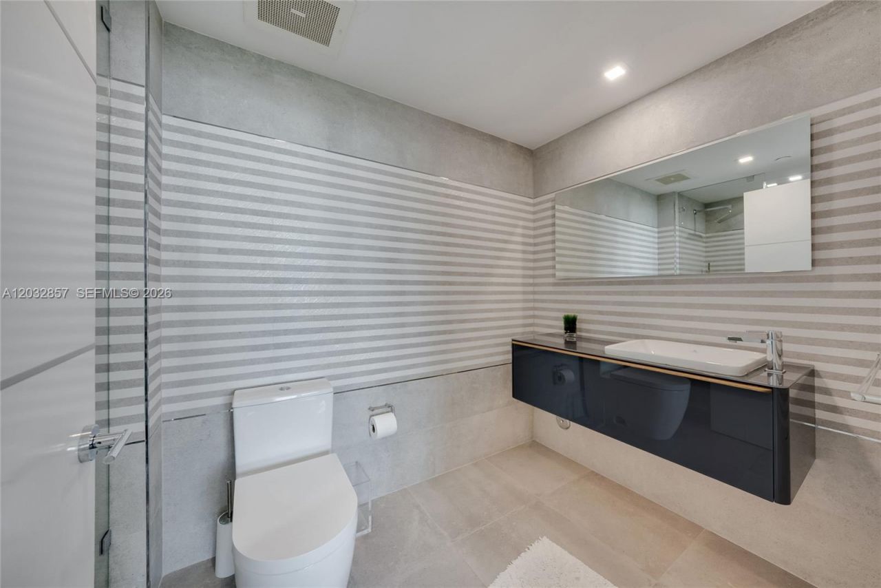 3201 NE 183rd St, Unit 1806, Aventura, FL 33160 Photo