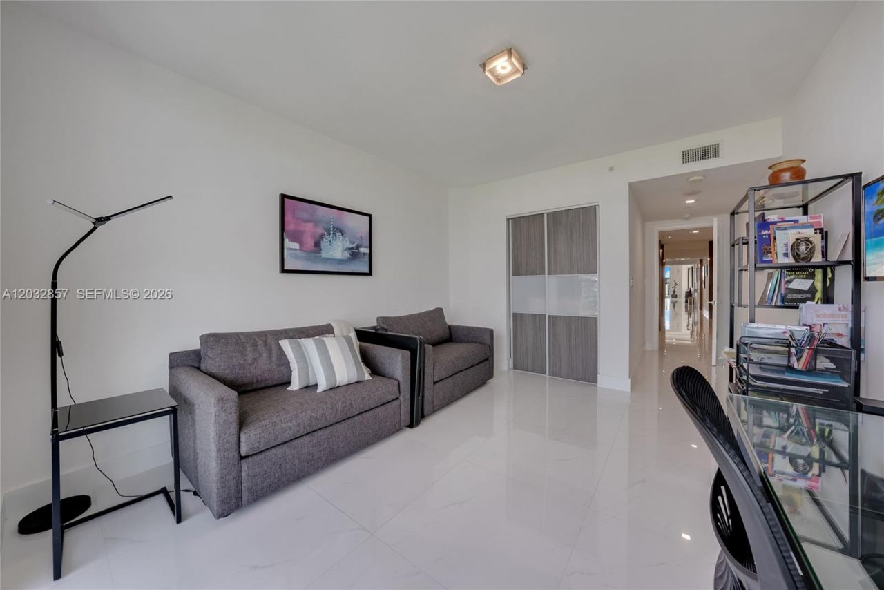 3201 NE 183rd St, Unit 1806, Aventura, FL 33160 Photo