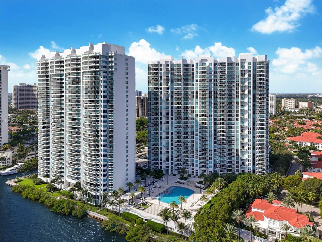3201 NE 183rd St, Unit 1806, Aventura, FL 33160 Photo