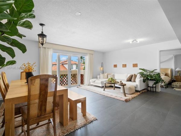 227 Michigan Ave , Unit 304, Miami Beach, FL 33139