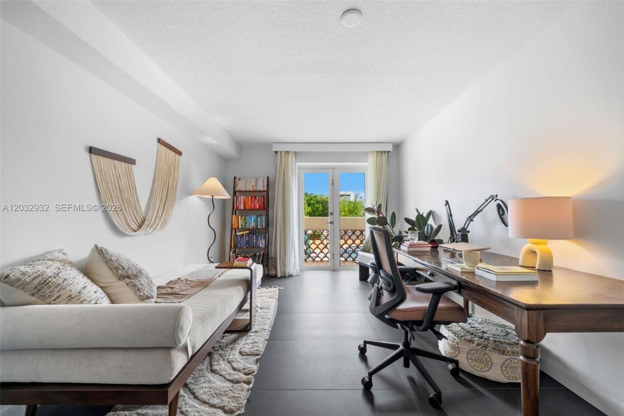 227 Michigan Ave , Unit 304, Miami Beach, FL 33139 Photo