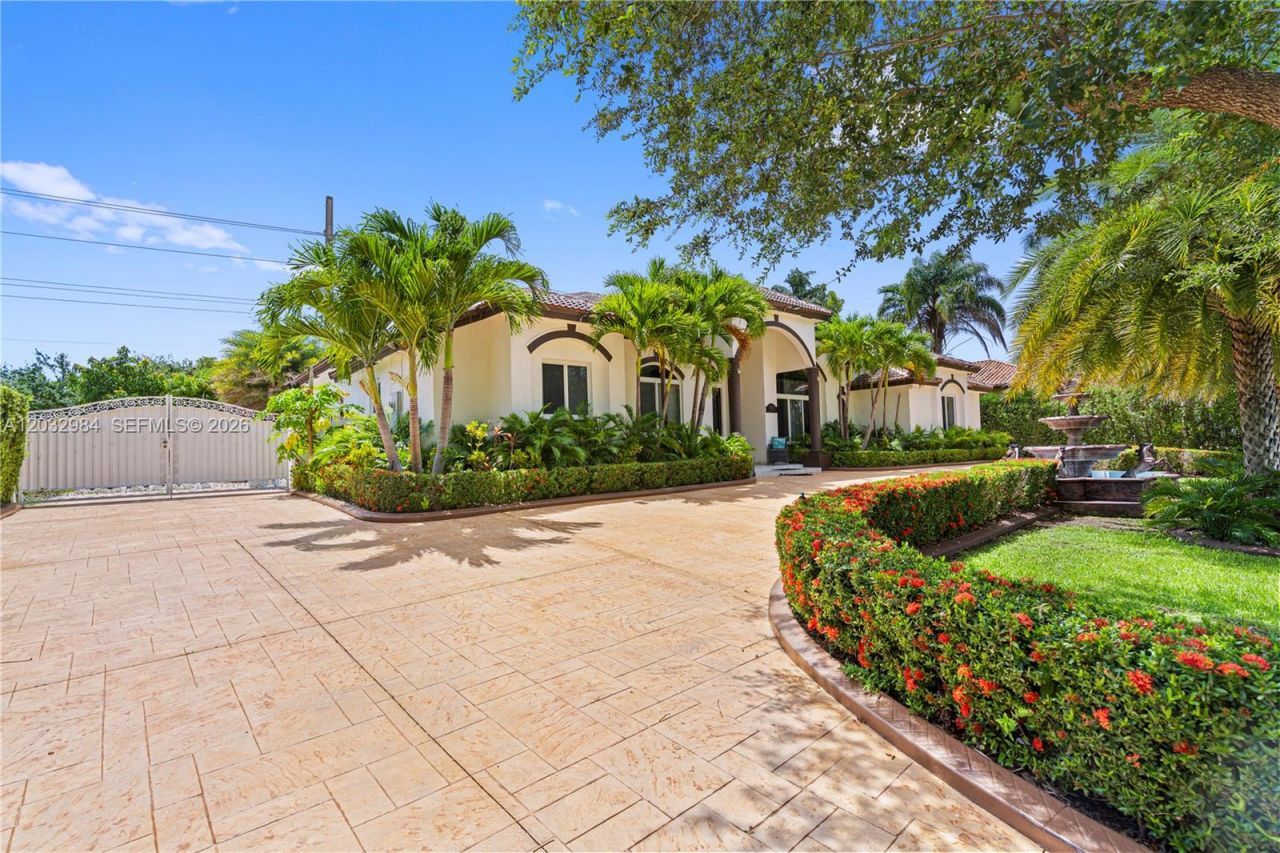 16601 SW 87th Ct , Palmetto Bay, FL 33157 Photo