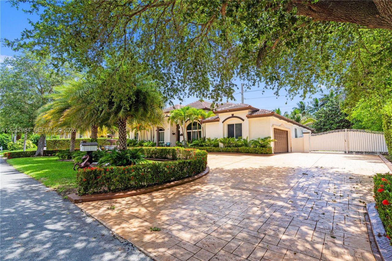 16601 SW 87th Ct , Palmetto Bay, FL 33157 Photo