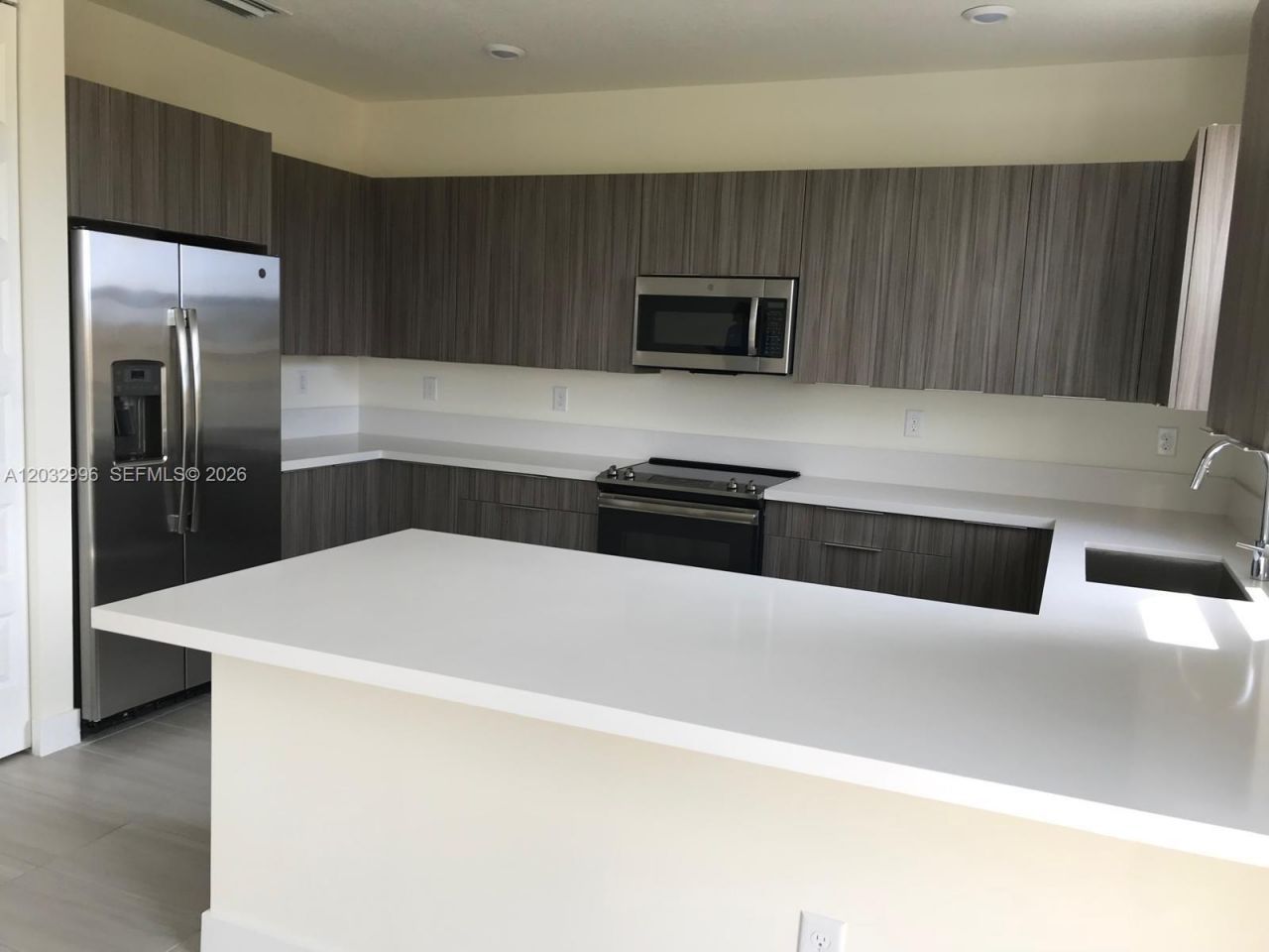 8102 NW 105th Ct , Unit 8102, Doral, FL 33178 Photo