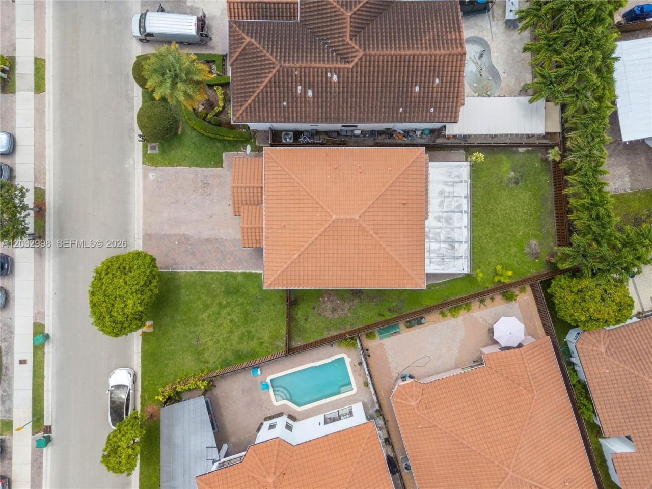 9925 NW 10th St , Miami, FL 33172 Photo